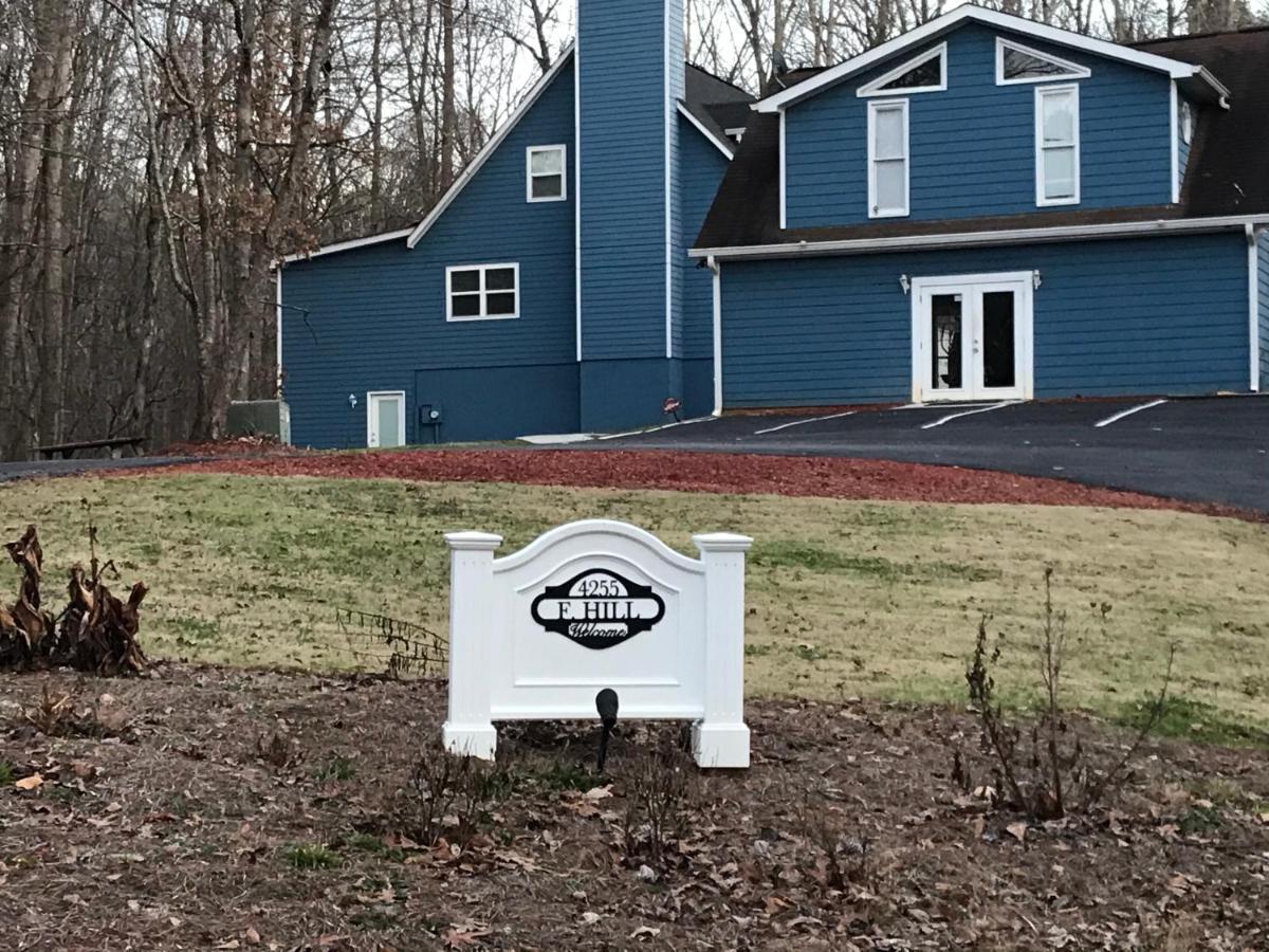 Flint Hill Villa Acworth Exterior photo